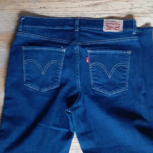 Levi's Women's Boot Cut Jeans - Dark Blue - Picture 4 of 5